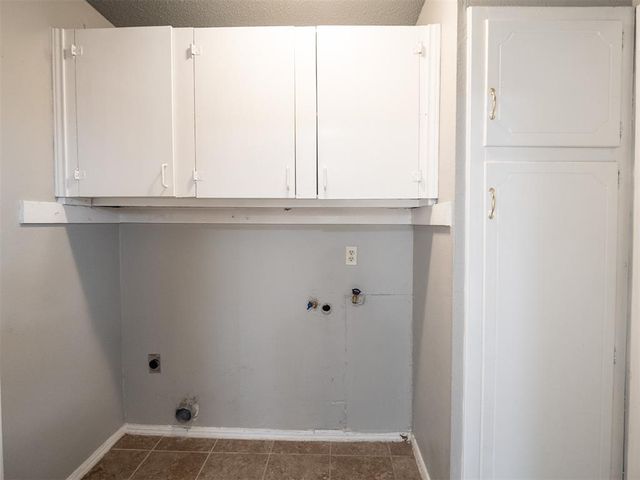 1700 N Janeway Avenue, Moore, OK 73160