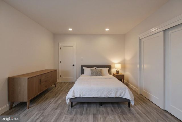 1915 S WOODSTOCK ST, Philadelphia, PA 19145