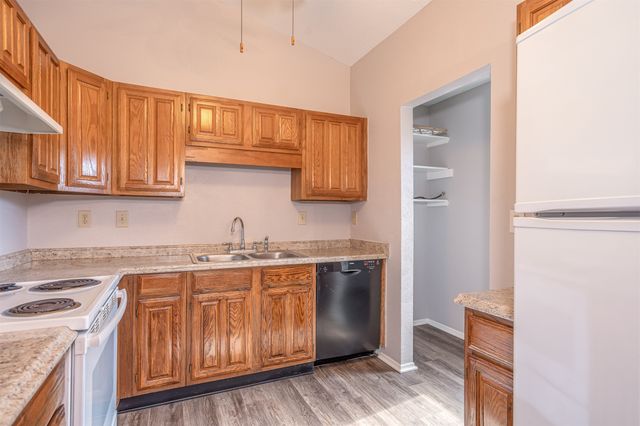 2911 Forest Creek Drive, Fort Worth, TX 76123