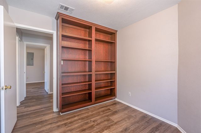 2911 Forest Creek Drive, Fort Worth, TX 76123