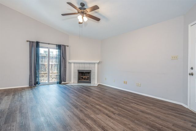 2911 Forest Creek Drive, Fort Worth, TX 76123