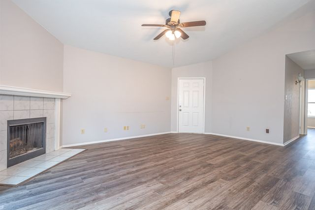 2911 Forest Creek Drive, Fort Worth, TX 76123