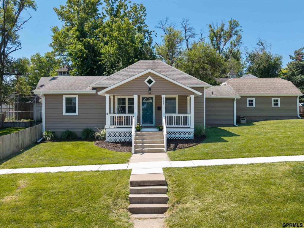 1933 Boyd Street, Ashland, NE 68003