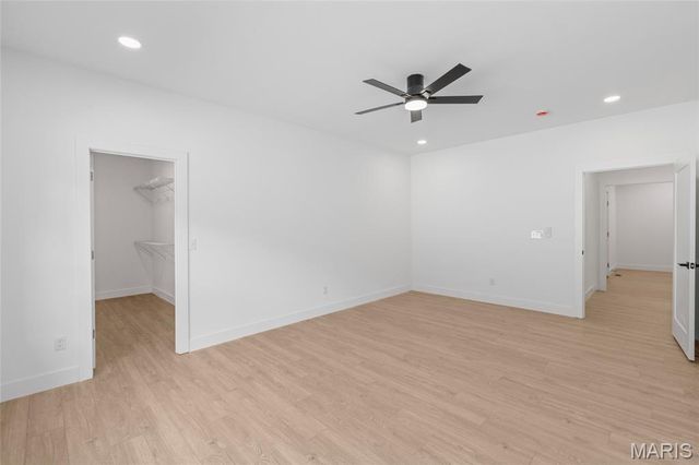 220 Echo Lake Circle, Byrnes Mill, MO 63025