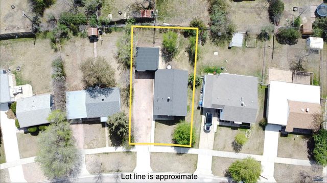 401 E ST FRANCIS, Rapid City, SD 57701