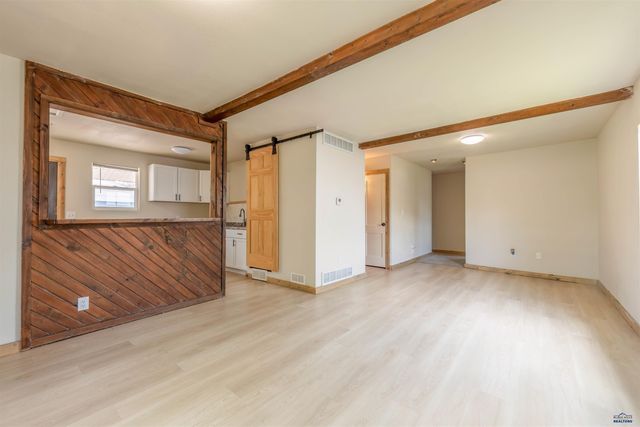 401 E ST FRANCIS, Rapid City, SD 57701