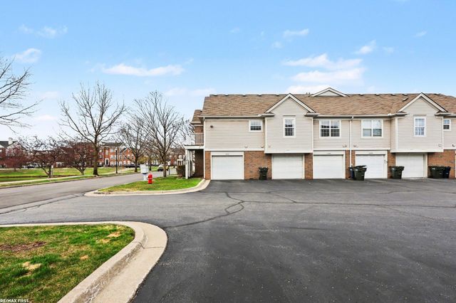 14528 Holborn Drive, Sterling Heights, MI 48313