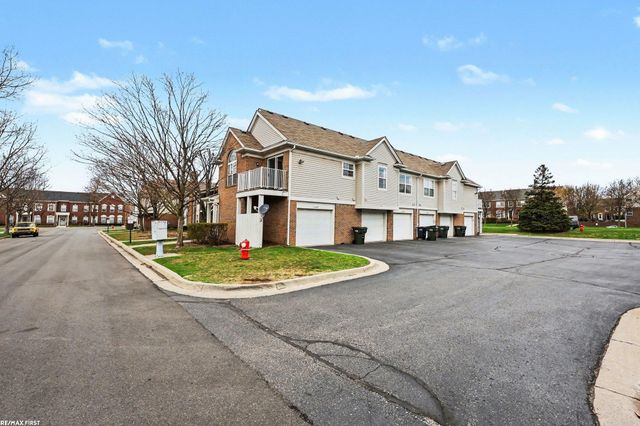 14528 Holborn Drive, Sterling Heights, MI 48313