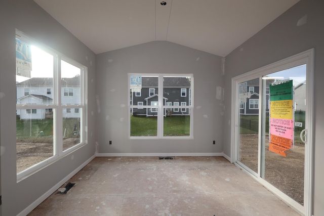 310 Reign Way, Pataskala, OH 43062