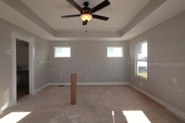 310 Reign Way, Pataskala, OH 43062