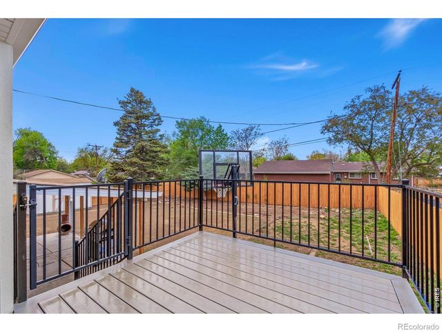 8177 Ames Way, Arvada, CO 80003