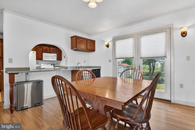 210 STAMBACH ST, Mcsherrystown, PA 17344