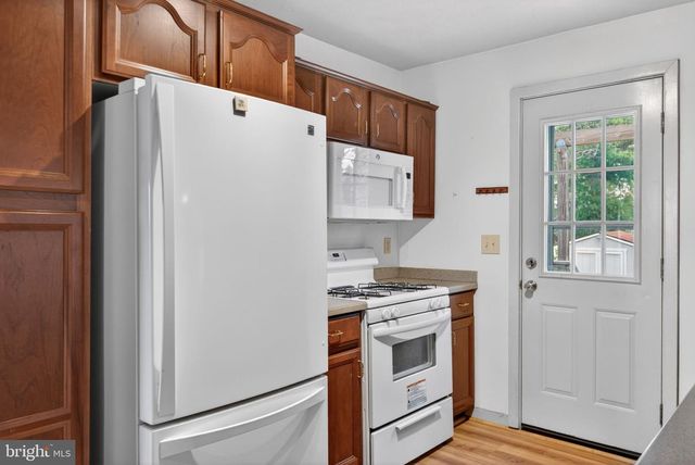 210 STAMBACH ST, Mcsherrystown, PA 17344