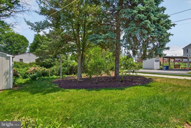 210 STAMBACH ST, Mcsherrystown, PA 17344