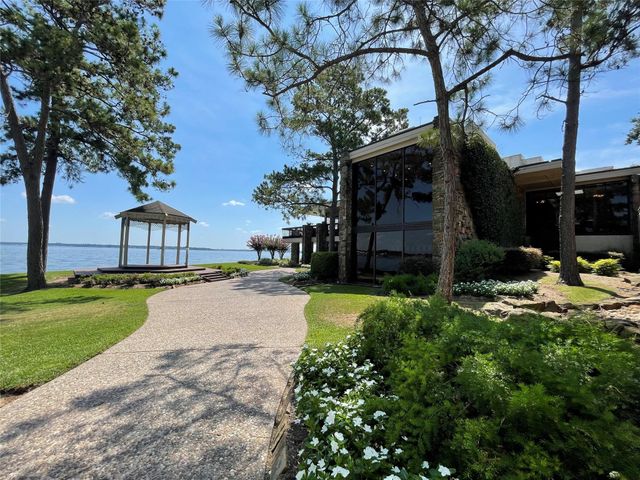 12900 Walden Road 1010J, Montgomery, TX 77356