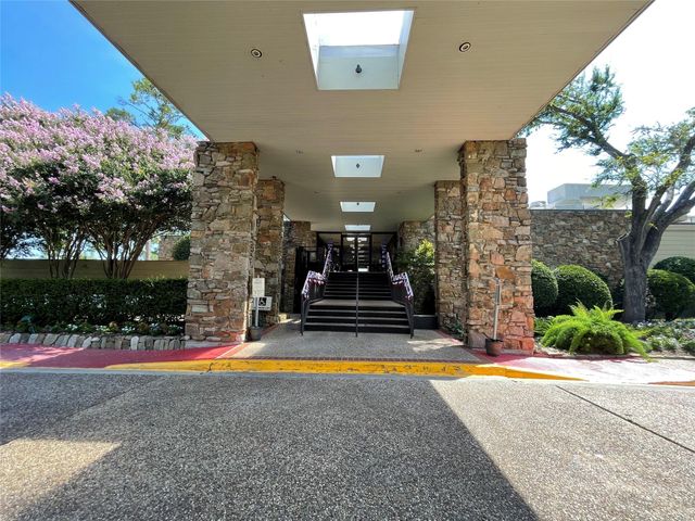 12900 Walden Road 1010J, Montgomery, TX 77356