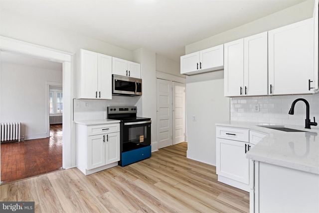 38 ELVIN AVE, Penns Grove, NJ 08069