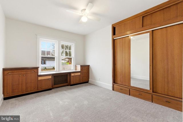 38 ELVIN AVE, Penns Grove, NJ 08069