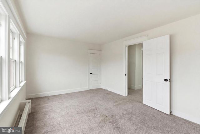 38 ELVIN AVE, Penns Grove, NJ 08069