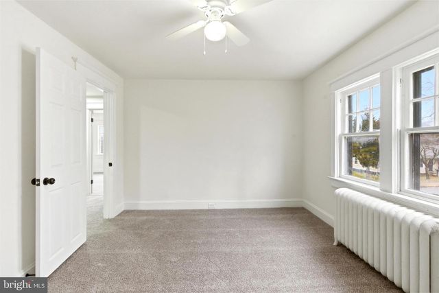 38 ELVIN AVE, Penns Grove, NJ 08069