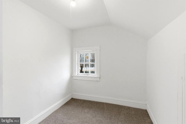 38 ELVIN AVE, Penns Grove, NJ 08069