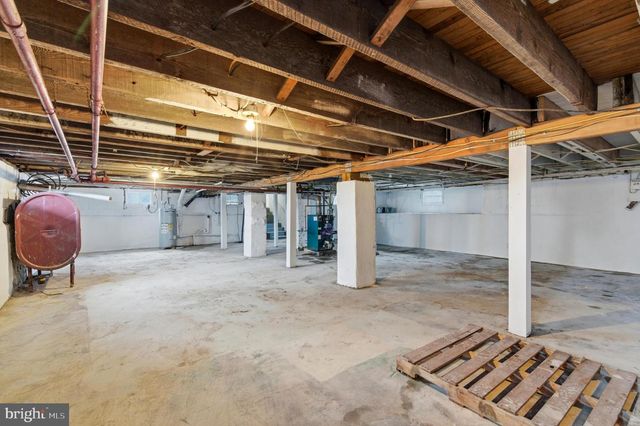 38 ELVIN AVE, Penns Grove, NJ 08069