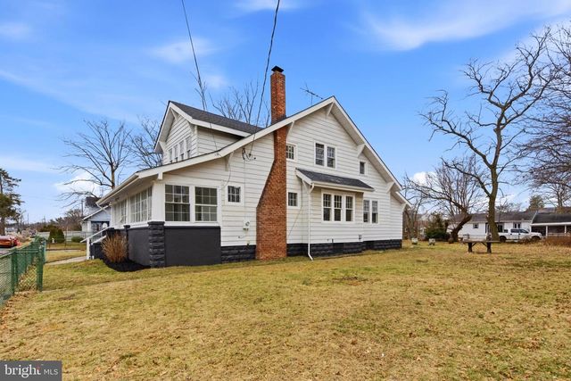 38 ELVIN AVE, Penns Grove, NJ 08069