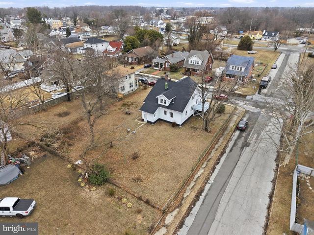 38 ELVIN AVE, Penns Grove, NJ 08069