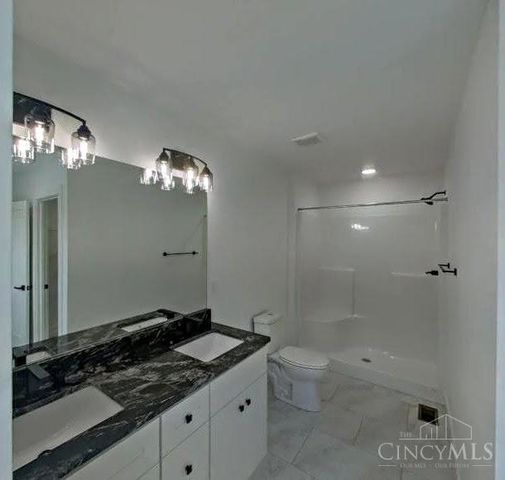 192 N Broadway Street, Williamsburg, OH 45176