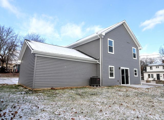 192 N Broadway Street, Williamsburg, OH 45176