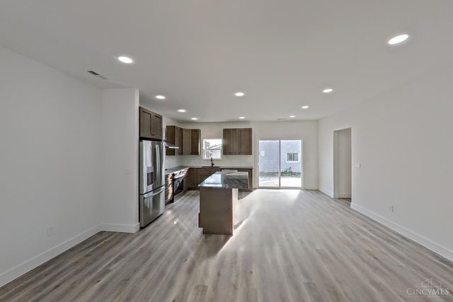 192 N Broadway Street, Williamsburg, OH 45176