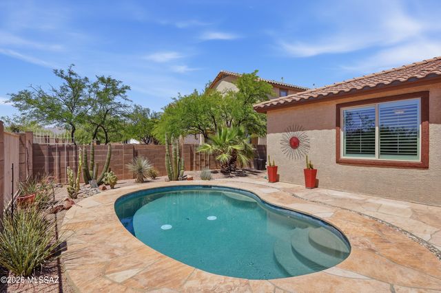 13001 Westminster Drive, Oro Valley, AZ 85755