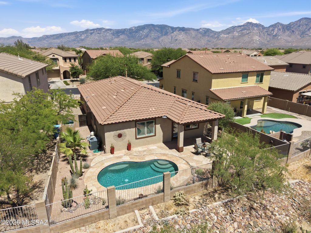 13001 Westminster Drive, Oro Valley, AZ 85755