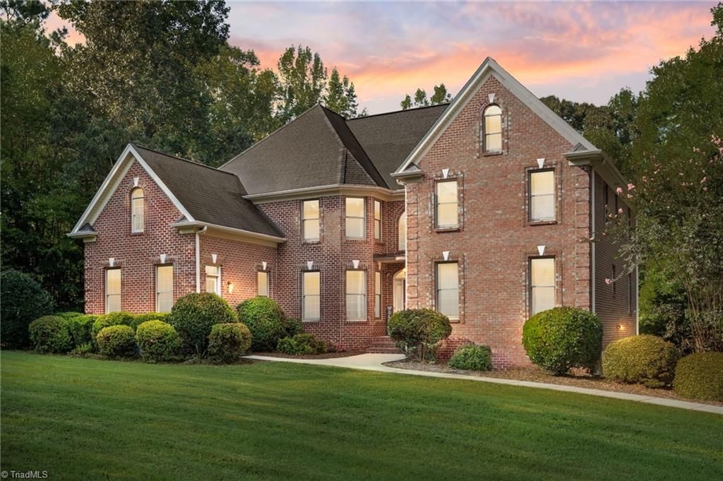 7485 Bullard Road, Clemmons, NC 27012