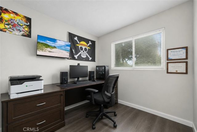 698 E 5th Street, Azusa, CA 91702
