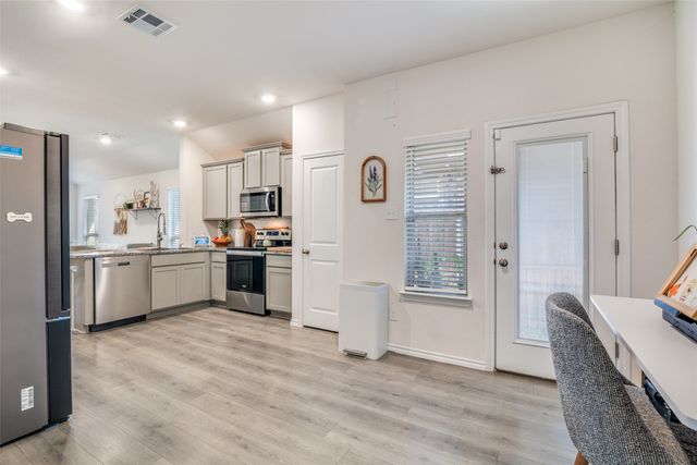 1605 Ackerly Drive, Forney, TX 75126