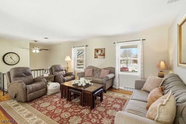 46 Arthur Rd, Hillsborough Twp., NJ 08844