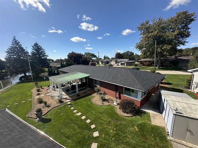 38176 Villa Mar Street, Harrison Twp, MI 48045