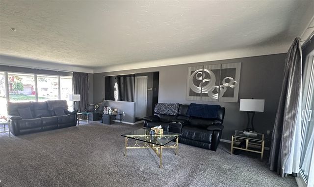 38176 Villa Mar Street, Harrison Twp, MI 48045