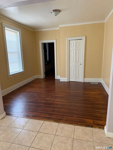 152 Scott Street, Naugatuck, CT 06770