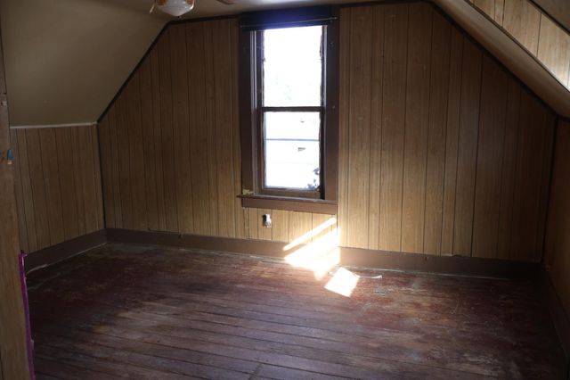 713 5th Avenue, Eau Claire, WI 54703