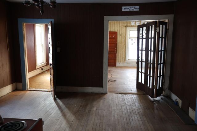 713 5th Avenue, Eau Claire, WI 54703