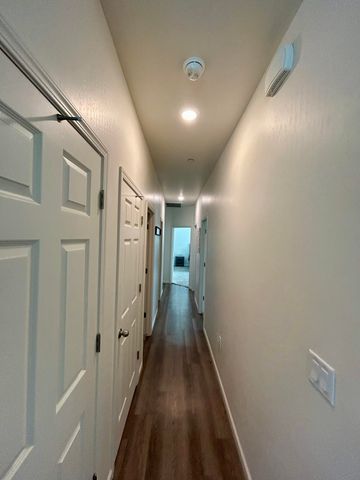 634 W Red Oak Avenue, Porterville, CA 93257
