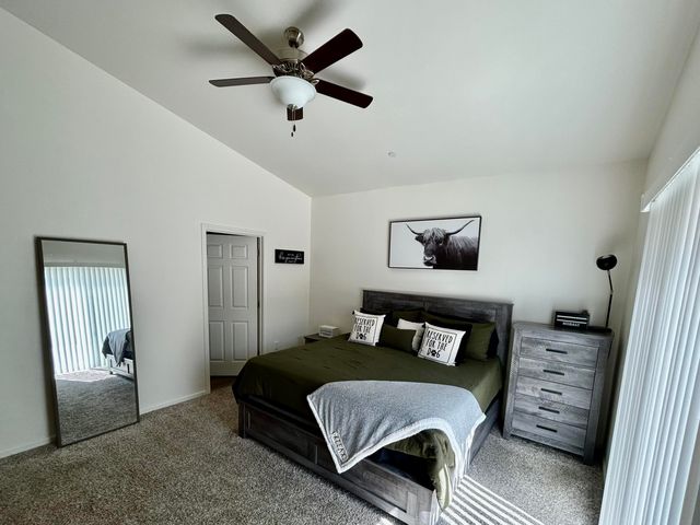 634 W Red Oak Avenue, Porterville, CA 93257
