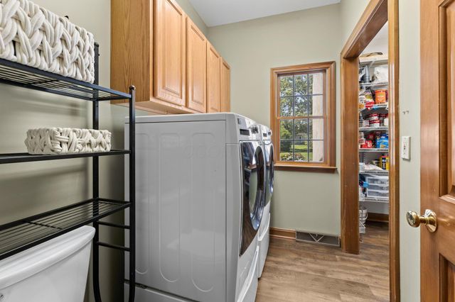 8787 Gosling Way, Powell, OH 43065