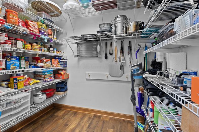 8787 Gosling Way, Powell, OH 43065