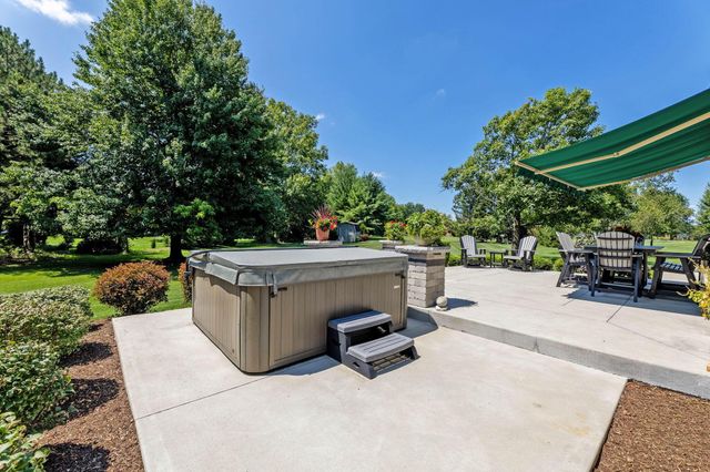 8787 Gosling Way, Powell, OH 43065