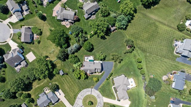 8787 Gosling Way, Powell, OH 43065