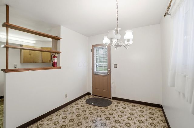 686 Plymouth Street, Worthington, OH 43085