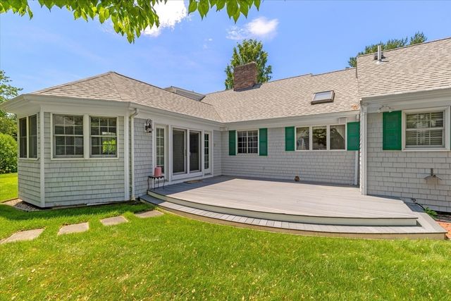 175 Hickory Hill Circle, Barnstable, MA 02655